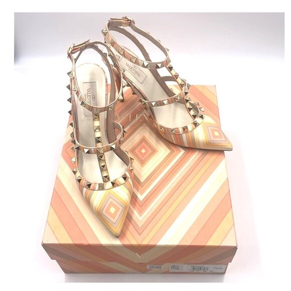 RARE Valentino Rockstud 1975 Pump, size 38.5, US 7, Matching Box NWT, MSRP $1195 - Picture 3 of 16